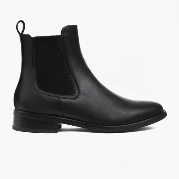 Thursday Boots -The Duchess black ankle boots - Picture 1 of 8